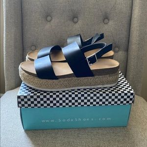Soda 8 size sandals